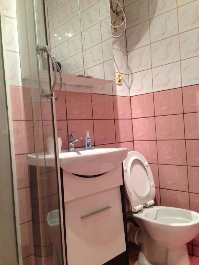 Pokoj W Prywatnym Mieszkaniu 25M Centrum Wroclawia Eksteriør billede